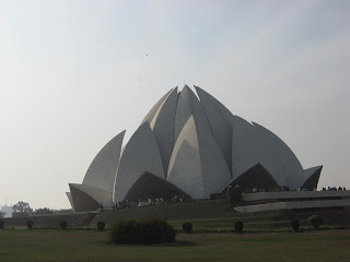 Lotoso sventykla Lotus temple, Delis