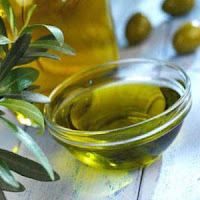 Benefits of Olive Oil for Facial Care