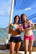 Shaka shaka with the beach girls ! and then on a sea canoe (fs beach girls)