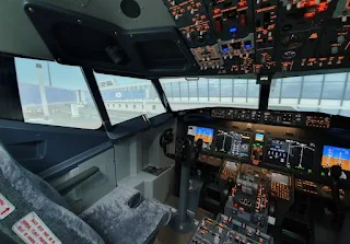 สัมผัสประสบการณ์การบินผ่านห้องฝึกการบินจำลอง (Flight Simulator)