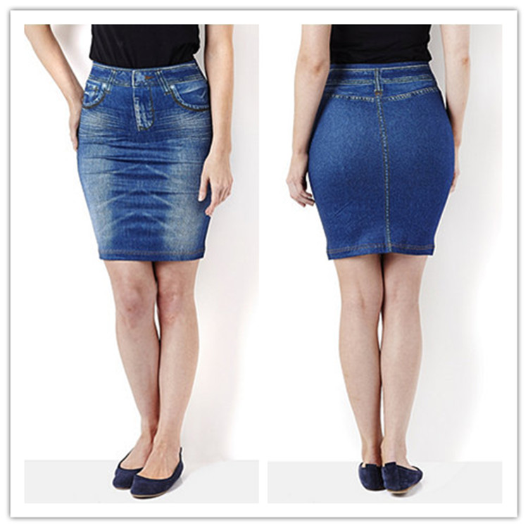 15 Pilihan cantik model rok jeans  pendek branded untuk 