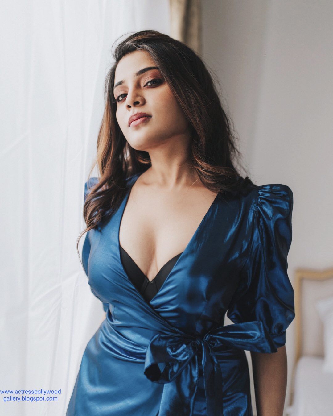 Actress Aathmika Hd Hot Photos & Stills
