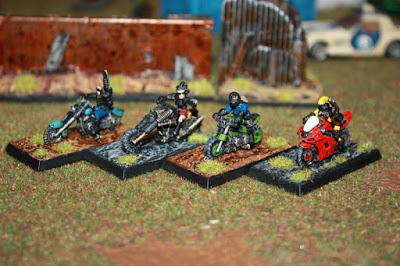 Apocalypse Miniatures: 20mm Mad Max Style Modern or Post Apocalyptic Bikers