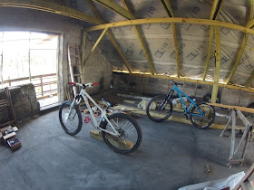 Ns Bitch + RS Totem Dartmoor Hornet + 66 RC2 Ns Bitch + RS Totem Dartmoor Hornet + 66 RC2