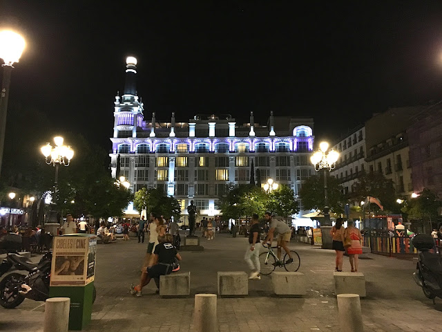 Madrid-Plaza-Santa-Ana