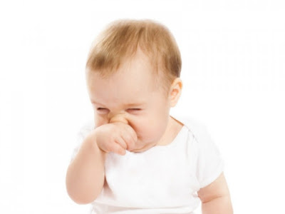 Hướng dẫn chữa nghẹt mũi cho trẻ đơn giản