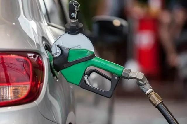 Gasolina tem leve queda após 6 semanas de alta; preço do etanol sobe pela 8ª semana seguida