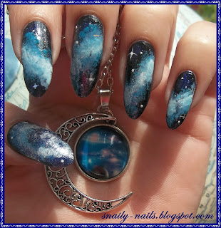 http://snaily-nails.blogspot.com/2016/07/galaxy-nails.html