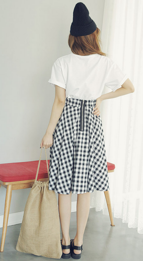Checkered Flare Skirt with Back Zips