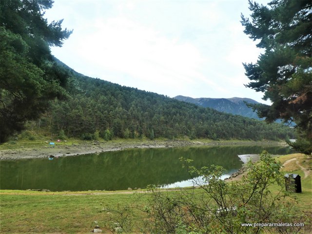 visitar el Lago de Engolasters en Andorra