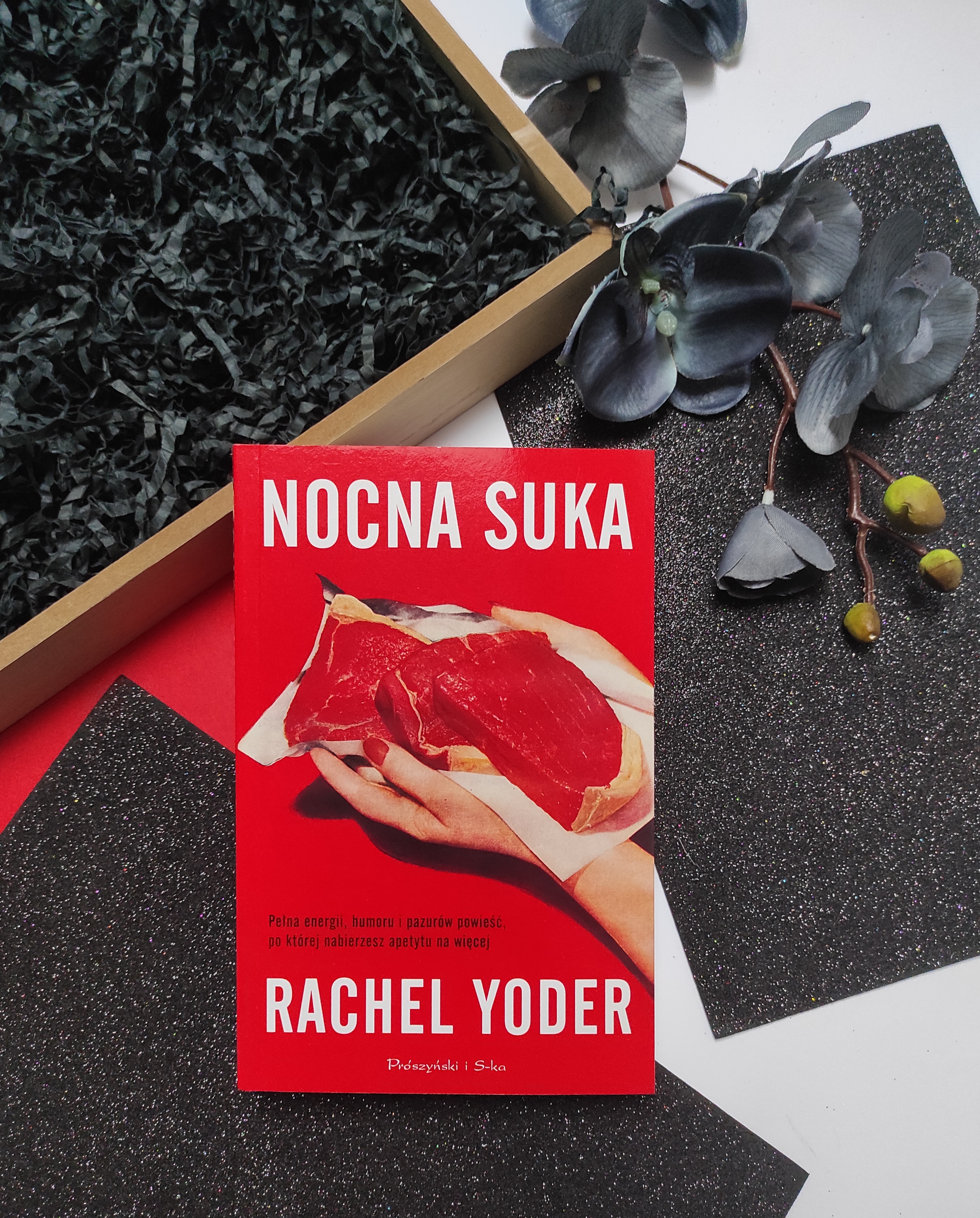 "Nocna suka" Rachel Yoder - księgarnia TaniaKsiazka.pl