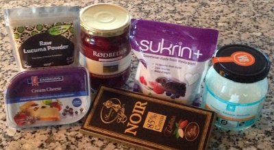 Ingredienser til lowcarb fatbomb fyller chokolader