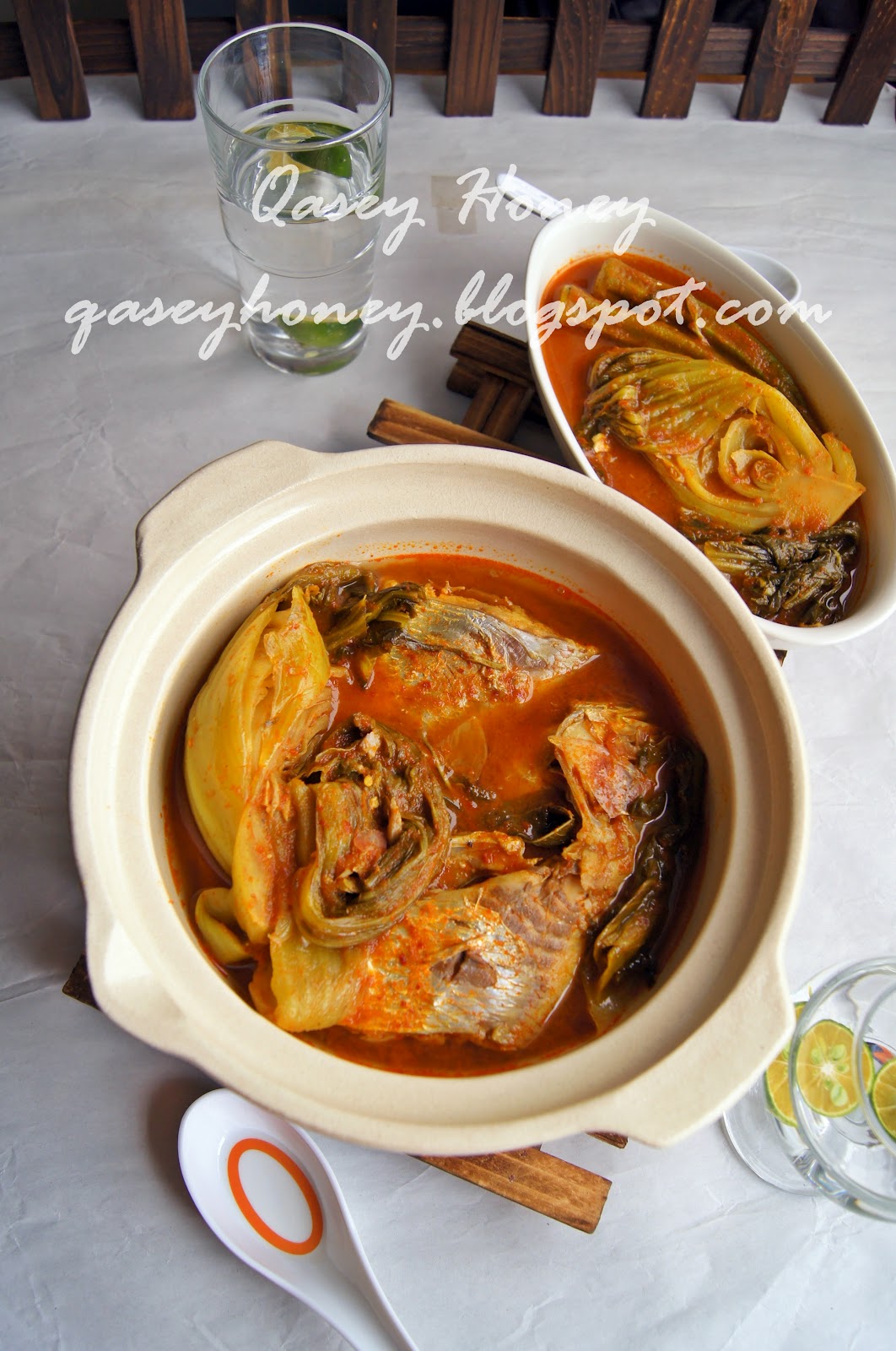 ASAM PEDAS IKAN KERISI BERSAMA SAWI JERUK ASIN  QASEY HONEY