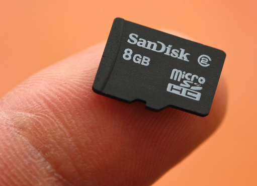 Micro SD Terbaik dan Tercepat