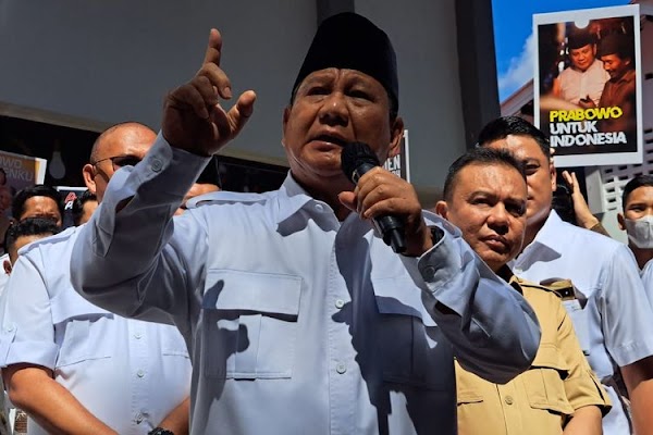 Prabowo Sentil Kader Gabung Partai Lain: Lain di Bibir Lain di Hati