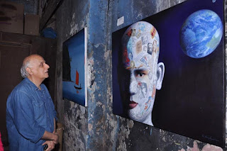 Mahesh Bhatt and Pooja Bhatt at Gaurav Yadav's Art Exhibition