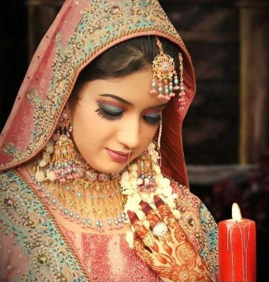 Apart from wedding outfits Indian bridal hairstyle and makeup play