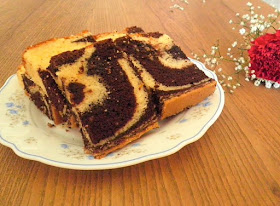 Marble Cake Recipe @ treatntrick.blogspot.com