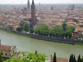 vista do  Teatro Romano de Verona Itália