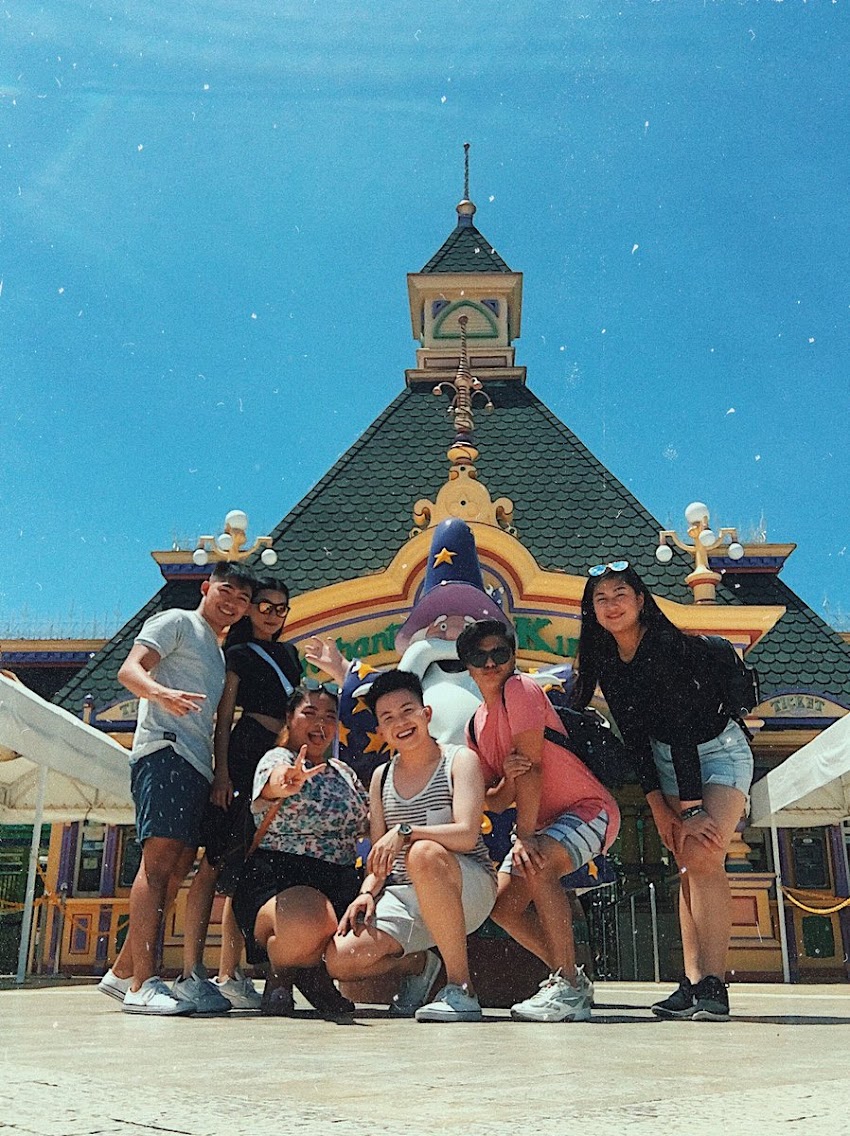 SUMMER READY AT ENCHANTED KINGDOM!