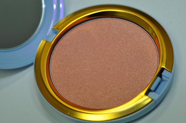  MAC Coupe D'Chic Iridescent Pressed Powder