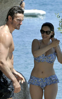 Kelly Brook, Thom Evans, Ischia, Italy, Ischia luxury hotels, Ischia find hotel, Ischia luxury hostel, travel in Ischia, Itali cheap travel, trip, Italy vacation, Italy luxury hotel, Italy travel