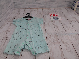 中古品　ベビー服　７０㎝　１００円