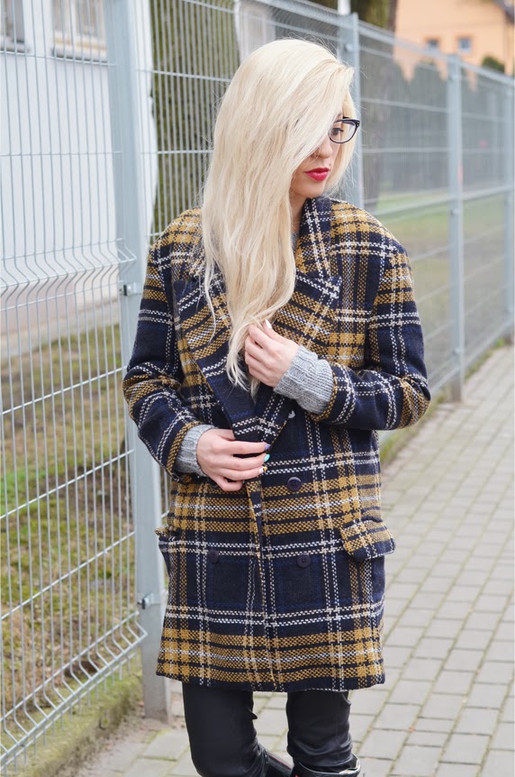 http://www.choies.com/product/brown-wool-coat-in-grid?cid=349