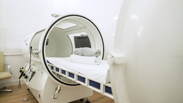 Experience the Power of a Hyperbaric Oxygen Chamber with CRYO-SCIENCE