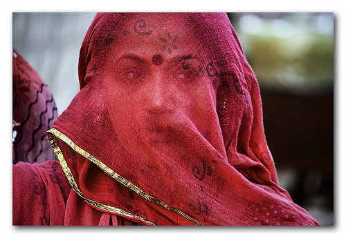 GOSHAENUR The Veil as Ghunghat Purdah  a Hindu 