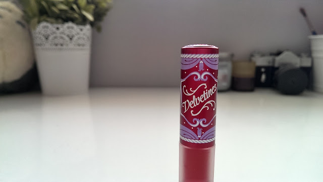 A close up of the red velvet velvetine