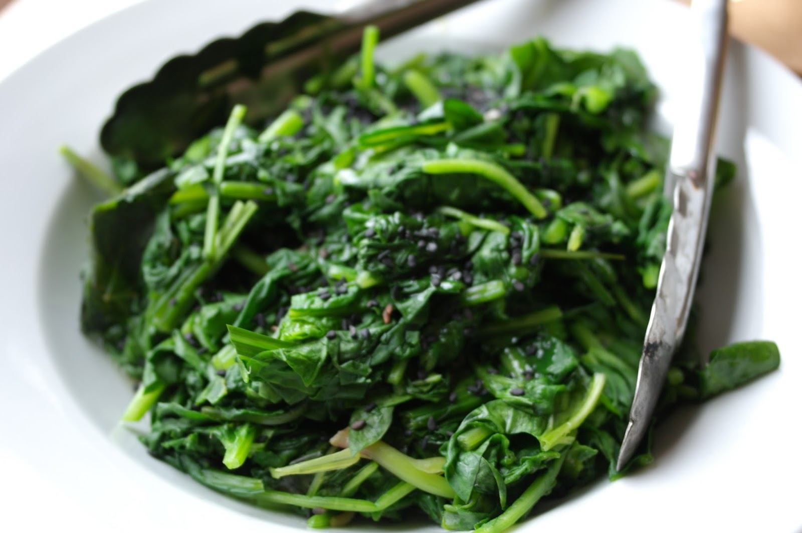 What Could Your Scary Symptoms Mean?: Does Spinach REALLY Cause Black 