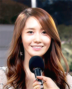 Yoona SNSD Girls' Generation Classy and Elegant Beauty GIF