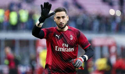 GIANLUIGI DONNARUMMA TOLAK TAWARAN KONTRAK BARU DARI AC MILAN