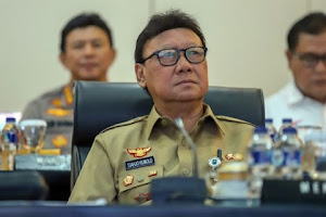 Menteri PAN-RB: Seluruh PNS Dibolehkan Kerja dari Rumah