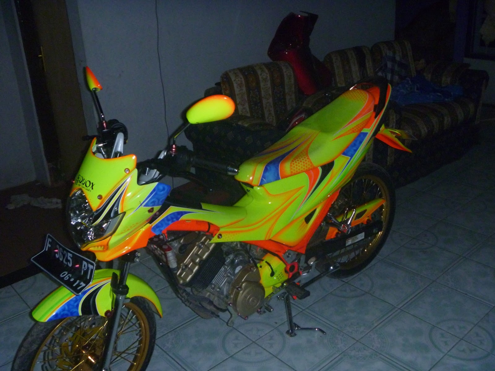 Modifikasi Satria Fu Grafis Airbrush Satria FU 150