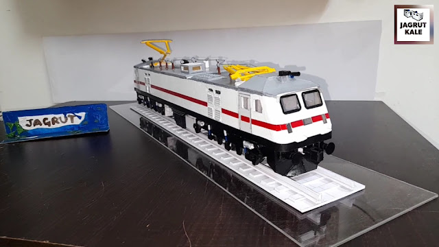 WAP-7 face locomotive Miniature Scale Model