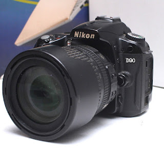 Jual Kamera DSLR Nikon D90 Lensa 18-105mm Fullset