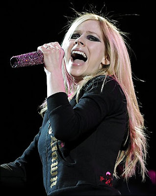  Avril Lavigne Singer 