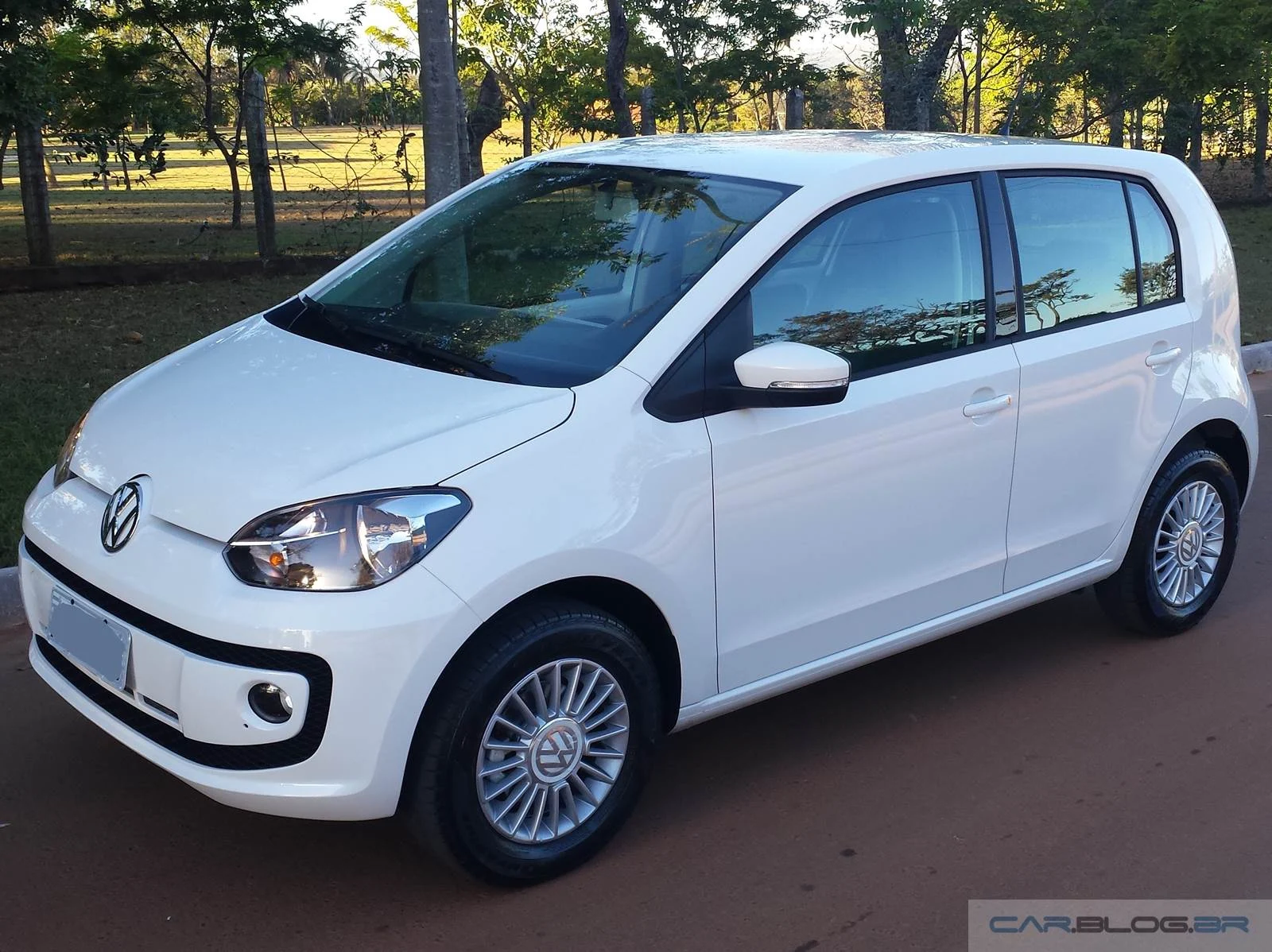 Volkswagen up! - preço de revisões