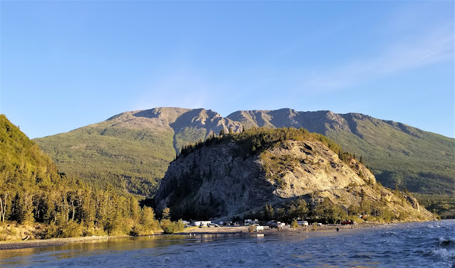 view of O'Brien Creek in Chitina from boat ride down river