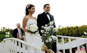 صور باسم يوسف و زوجتة