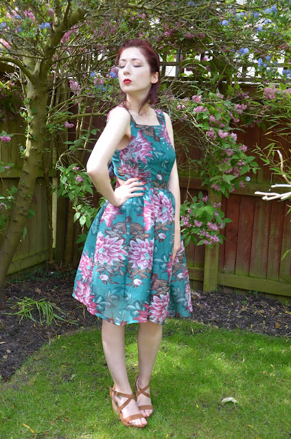 Camelia robe tie back dress with gathered skirt Wissew Camelia dress sewing pattern review and hacks upcycled fabric sustainable style DIY fashion blog