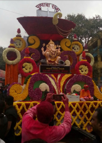 Guruji Talim Mandal Visarjan 2016