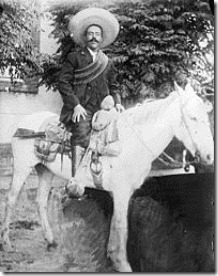 Pancho_villa_horseback