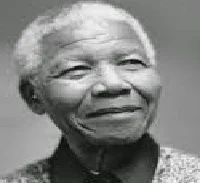 biography of nelson mandela 200 words