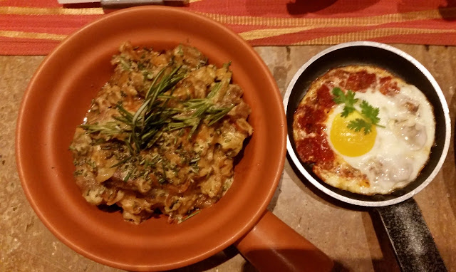 Safed Rosemary Gosht with Baida Tamatar