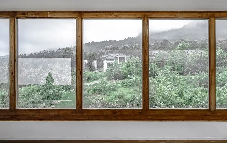 Saintis cipta tingkap kayu  lutsinar boleh kurangkan 