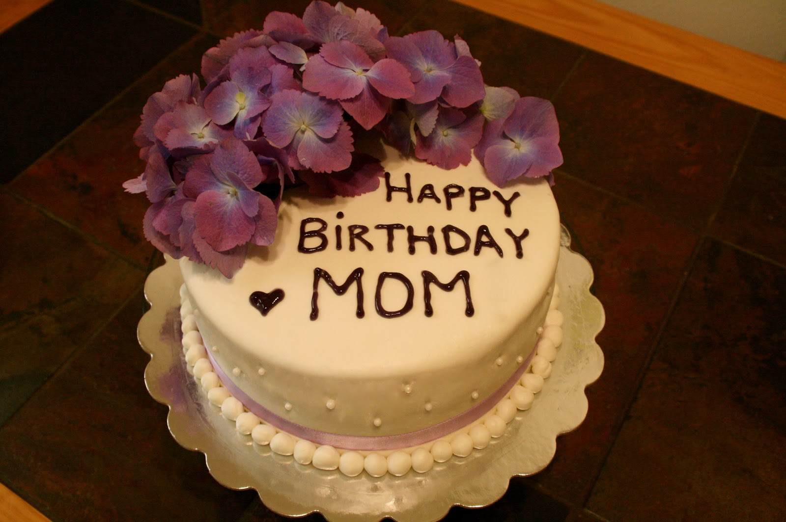 Happy Birthday Mom Cake Images & Pictures - Becuo