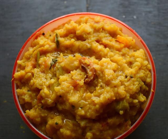 Bisibelabath | Sambar Sadham | Pressure Cooker method